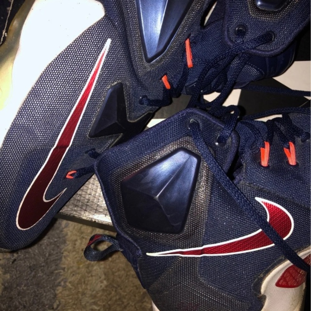 LeBron 13s